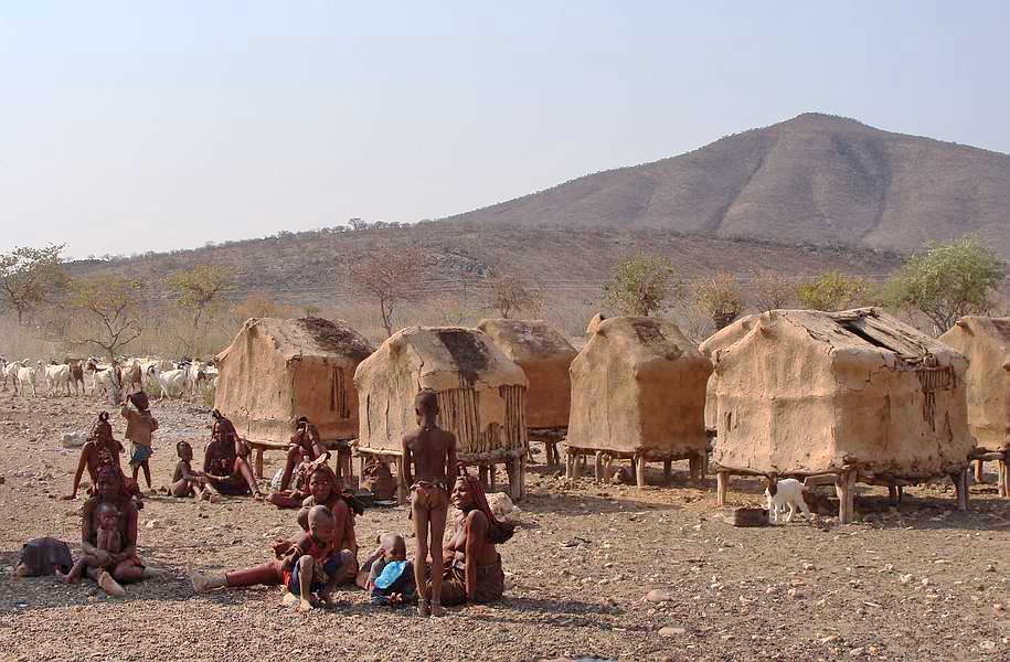 Nabij Opuwo, Himba-village, 9-9-2010 Nabij Opuwo, Himba-village, 9-9-2010