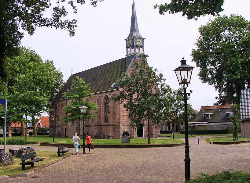 Oldemarkt, hervormde kerk, 14-7-2013 Oldemarkt, hervormde kerk, 14-7-2013
