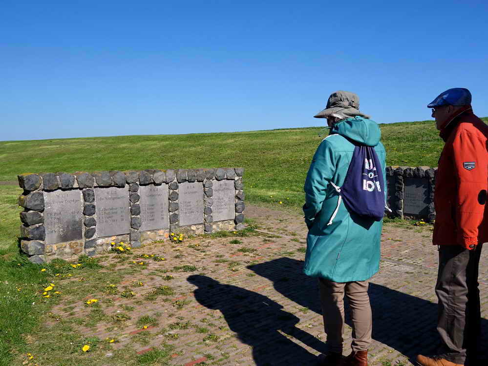 Moddergat, Vissersmonument, 22-4-2022 Moddergat, Vissersmonument, 22-4-2022