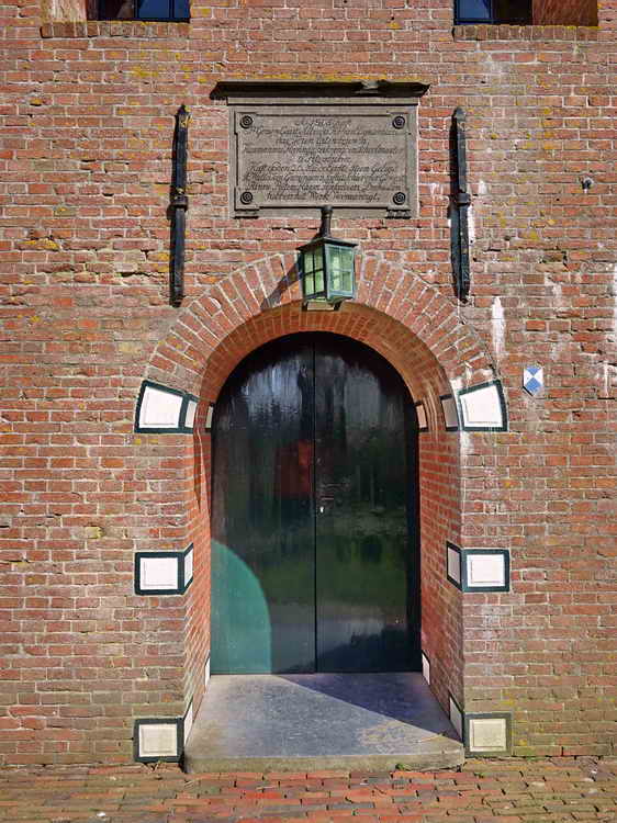Pieterburen, toegang Petruskerk, 21-4-2022 Pieterburen, toegang Petruskerk, 21-4-2022