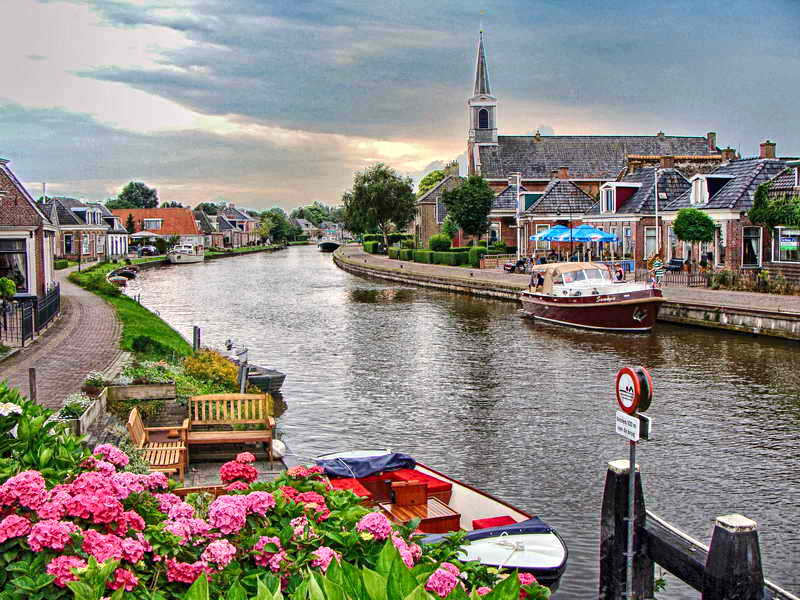 Birdaard, gereformeerde kerk, 2-8-2008 Birdaard, gereformeerde kerk, 2-8-2008